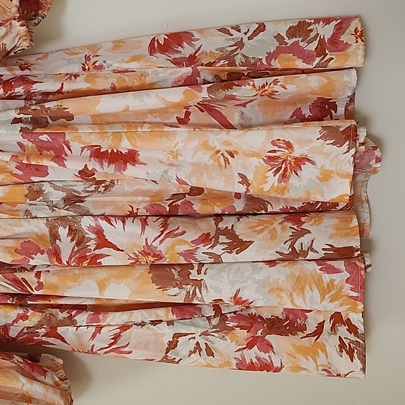 Abercrombie and Fitch  Baby Doll Floral Puff Sleeve Mini Dress Size SP - Picture 12 of 16